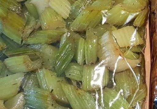 عکس کرفس خرد شده