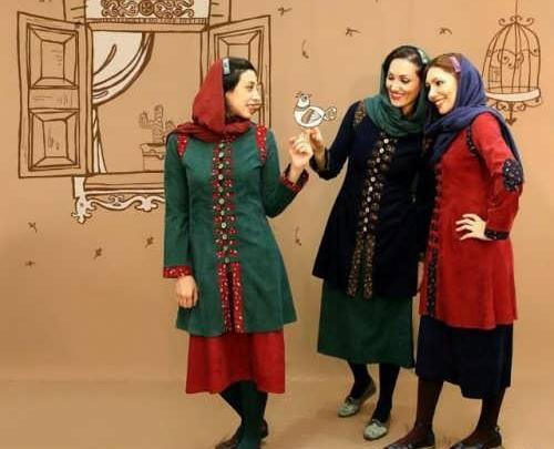 عکس مانتو دخترانه دامنی