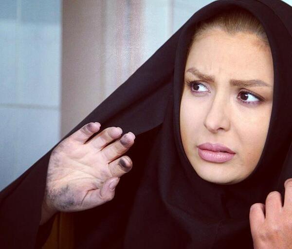 عکس با حجاب نیوشا ضیغمی