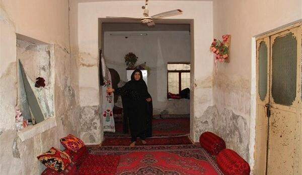 عکس خانه فقیرانه