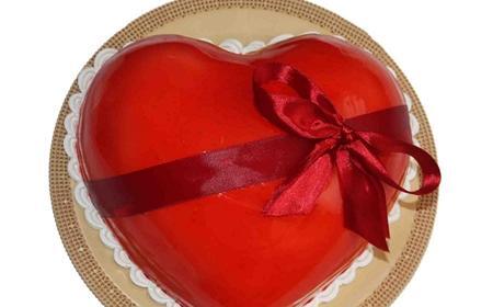 عکس کیک ضربان قلبم تولدت مبارک