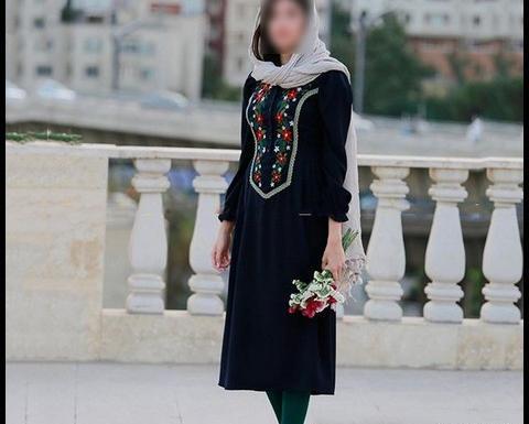 عکس مانتو بلند با جوراب شلواری