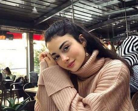 عکسهای اوزگه تورر