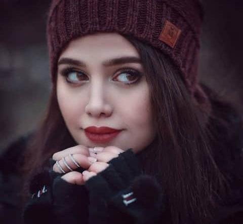 عکس یک دختر زیبا برای پروفایل