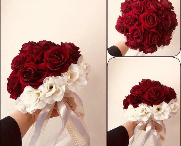 عکس دسته گل قرمز رز