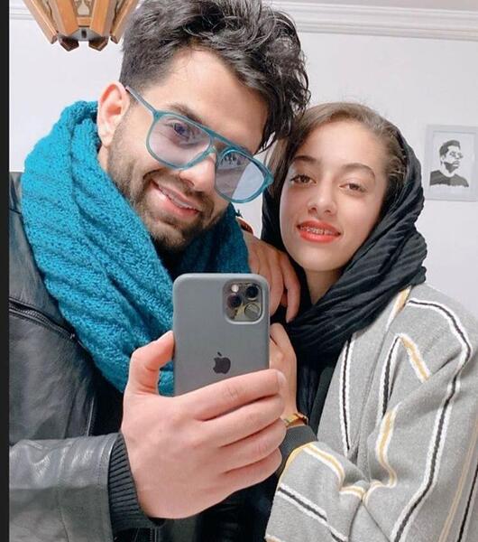 عکس رضا بهرام و خواهرش