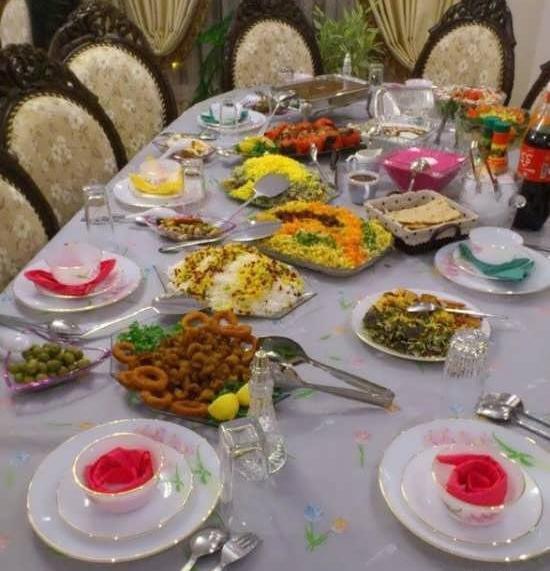 عکس ایده برای چیدن میز غذا