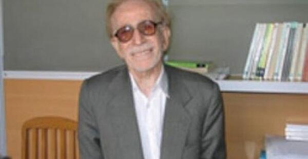 عکس دکتر پوریا رادمنش چشم پزشک