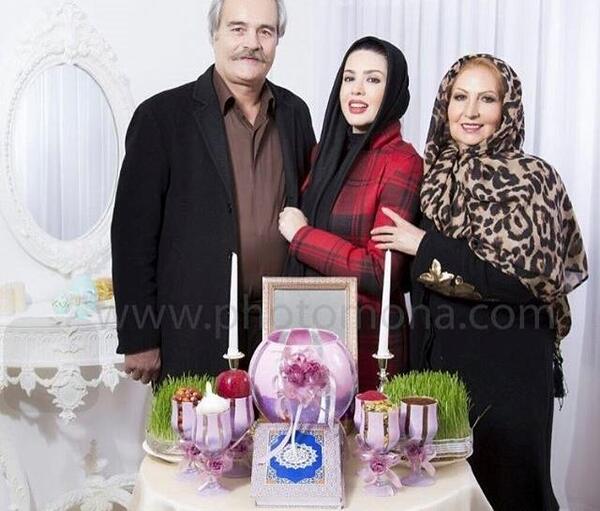 عکس بازیگر زکیه کریمی