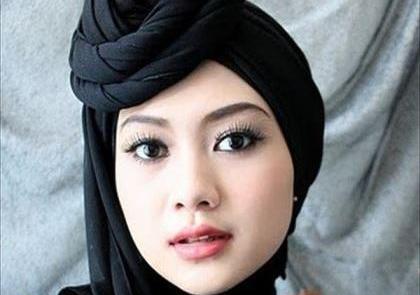 عکس با حجاب ترین زن جهان