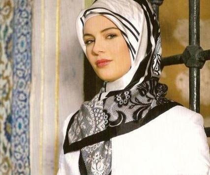 عکس با حجاب ترین زن جهان