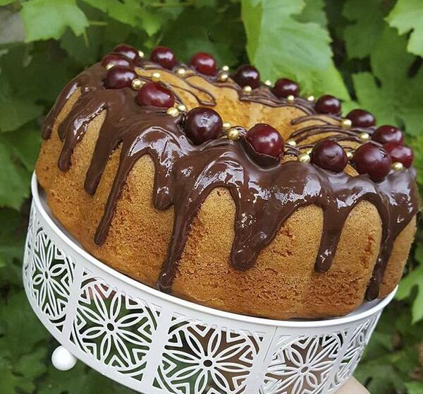 عکس ایده های زیبا برای تزیین کیک