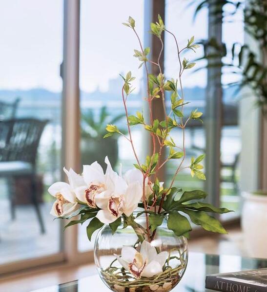 عکس گلهای زیبای مصنوعی