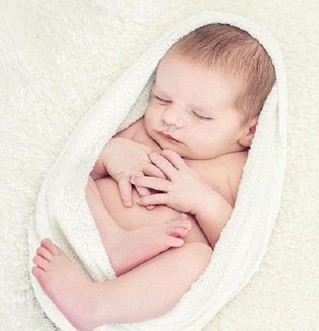 عکس نوزاد پسر ده روزه