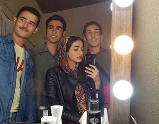 عکس نوشته محمد امین بازیگر