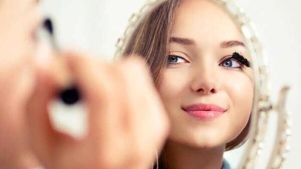 عکس ایچا زیبای خفته