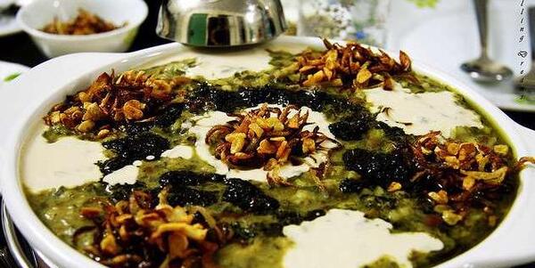 عکس اش رشته پشت پا
