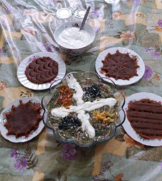 عکس اش رشته پشت پا