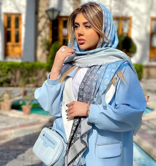 عکس مدل مانتو آبی آسمانی
