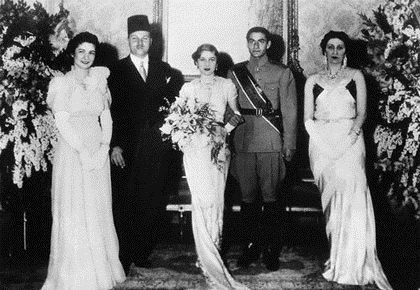 عکس لباس عروس ملکه ثریا