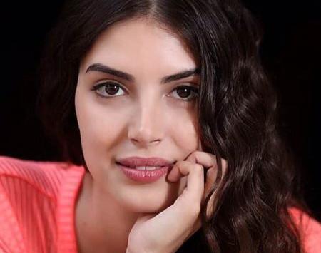 عکس دوست پسر دنیز بایسال