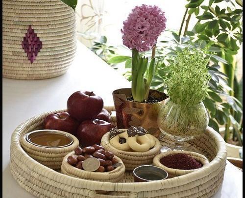 عکس ایده هفت سین با حصیر