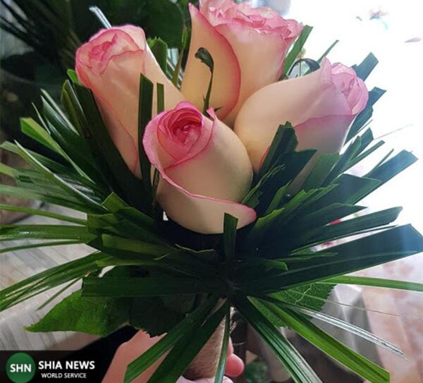 عکس دسته گل به آب دادن