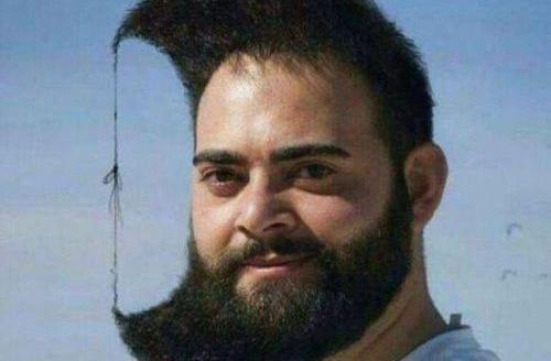 عکس مرد سیبیلو