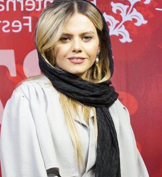 عکس همسر غزال نظر