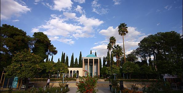 عکس قبر سعدی