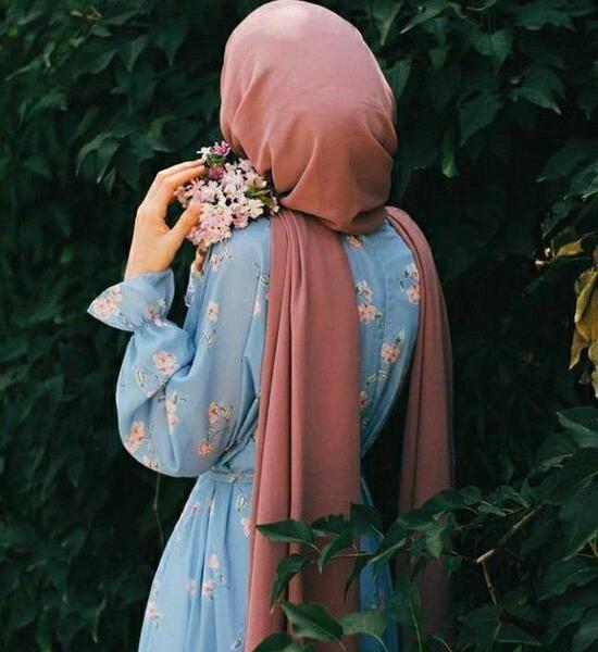 عکس دختر برای پروفایل با روسری