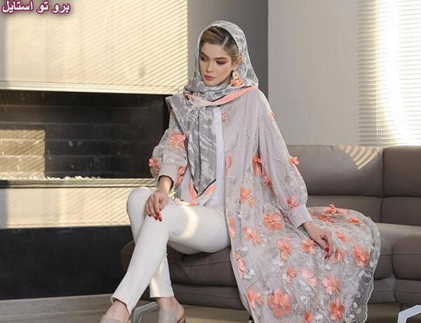 عکس مدل مانتو بلند حریر گلدار