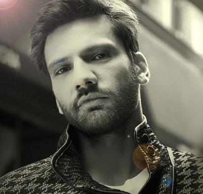 عکس دنیز بچه اکیا