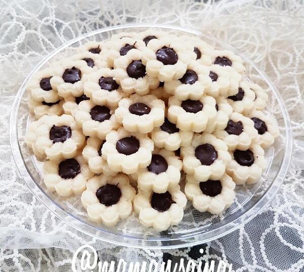 عکس شیرینی شکوفه نارگیلی