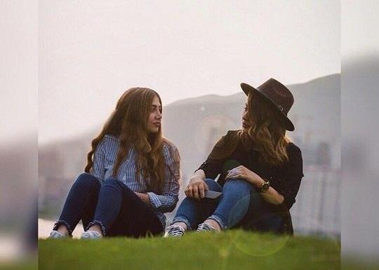 عکس فیک دخترونه دوتایی