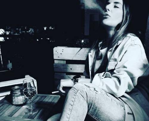 عکس غمگین دخترونه سیگار