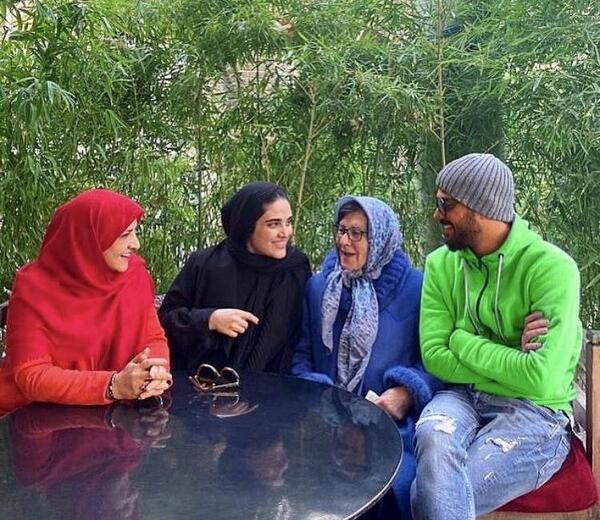 عکس گوشی سینا مهراد