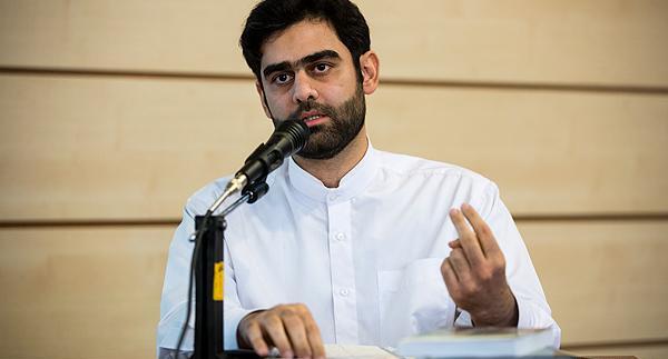 عکس صادق ثابتی