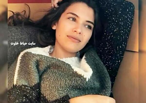 عکس مادر ایلول در غنچه های زخمی