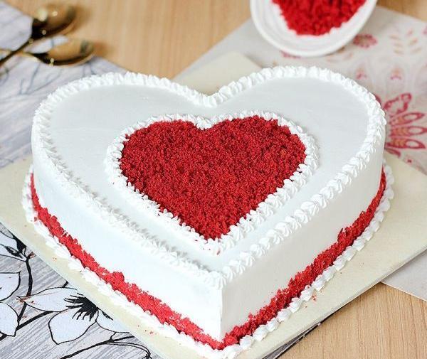 عکس کیک قلبی