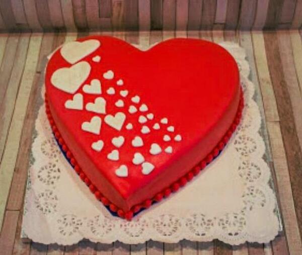 عکس کیک قلبی