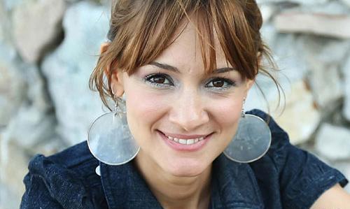 عکس صدف در غنچه های زخمی
