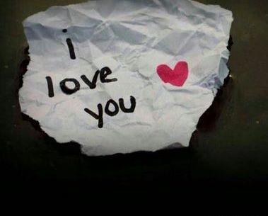عکس نوشته قلب کاغذی