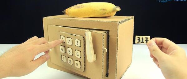 عکس گاوصندوق کارتونی