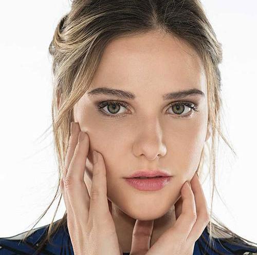 عکس خدیجه در فیلم گوزل