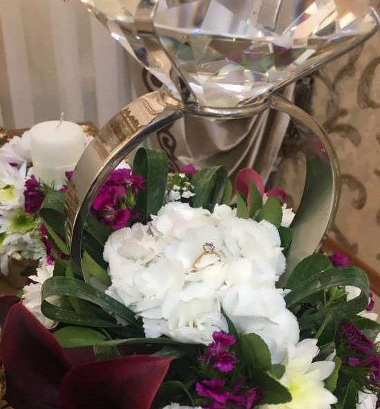 عکس حلقه نامزدی با گل