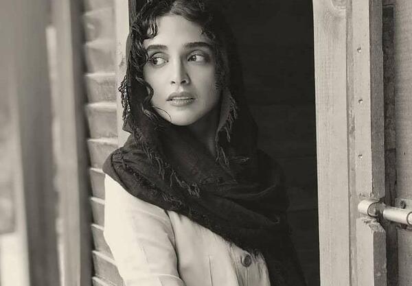 عکس خنده خانم