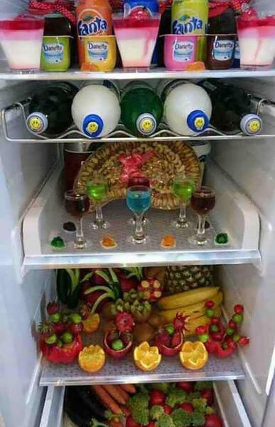 عکس ایده برای تزیین میوه یخچال عروس