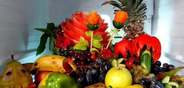 عکس ایده برای تزیین میوه یخچال عروس