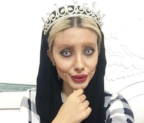 عکس مبینا شاخ اینستا